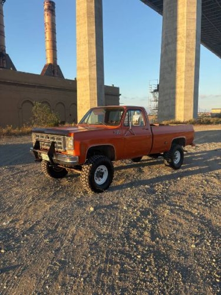 1975 GMC K25