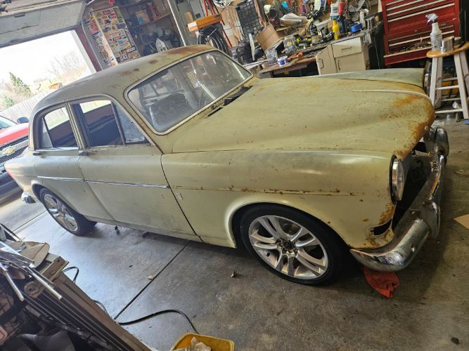 1966 Volvo 122S