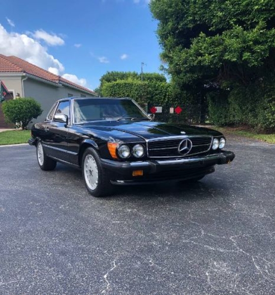 1987 Mercedes-Benz 560 SL