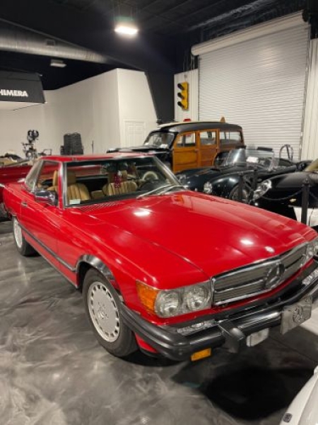1989 Mercedes-Benz 560 SL