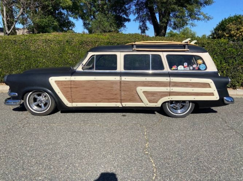 1954 Ford Country