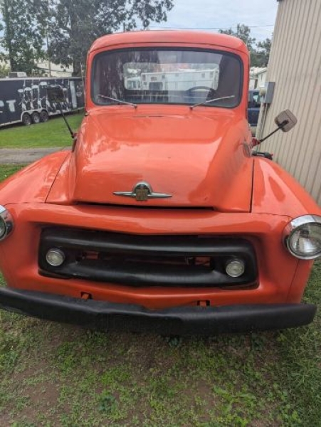 1957 International Harvester S110