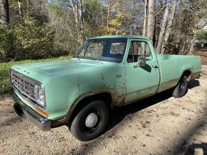 1974 Dodge D100