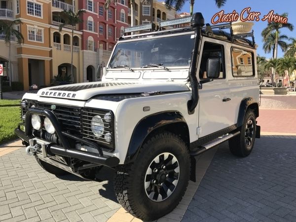 1990 Land Rover Defender