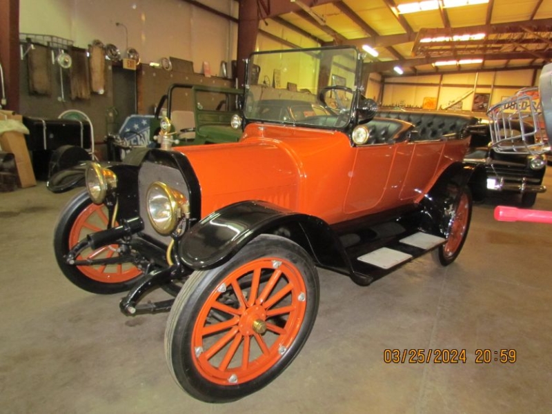 1914 Studebaker Touring