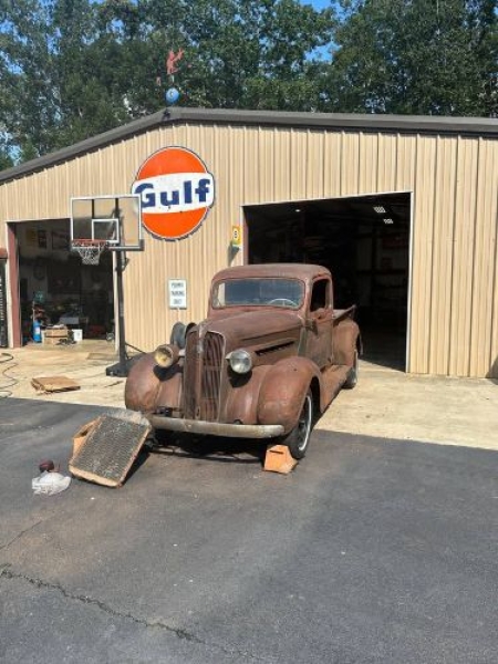1937 Plymouth PT50