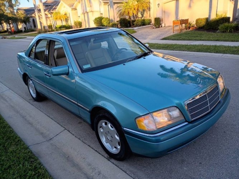 1994 Mercedes-Benz C220