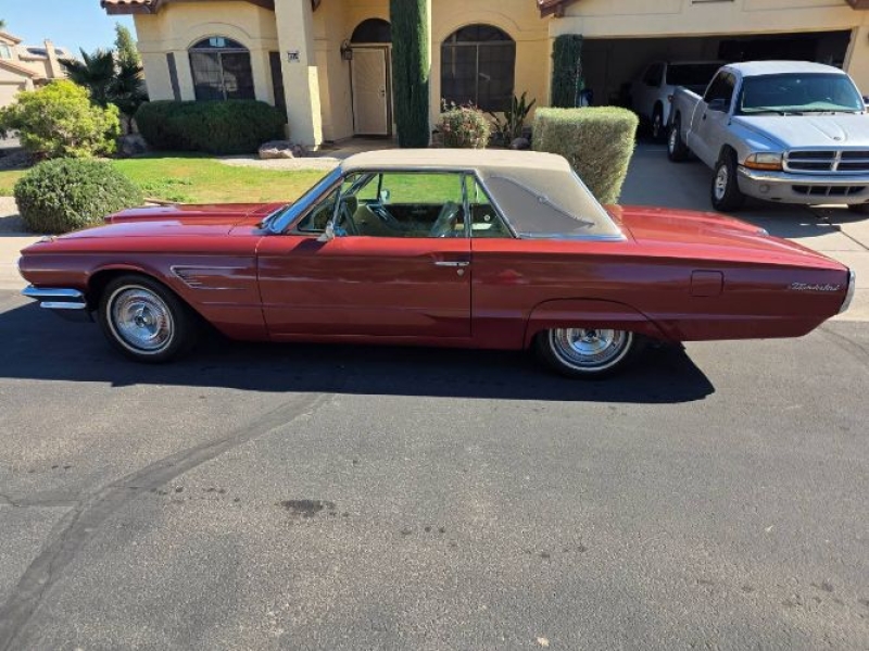 1965 Ford Thunderbird