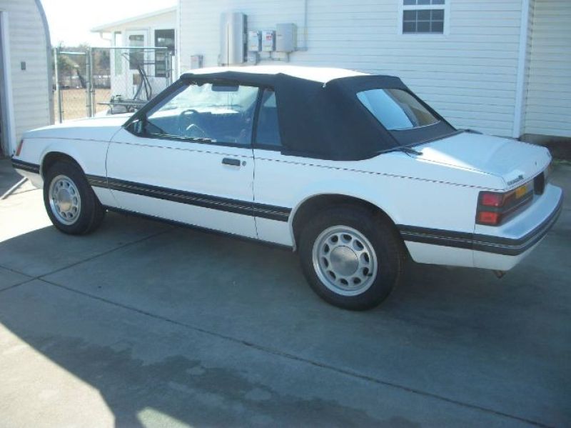 1984 Ford Mustang
