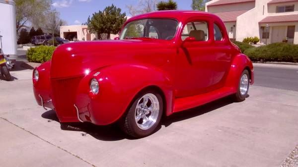 1940 Ford Deluxe