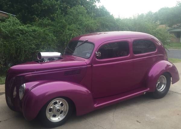 1939 Ford Deluxe