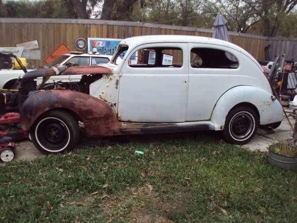 1939 Ford Deluxe