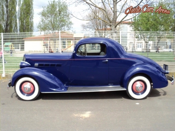 1936 Packard 120
