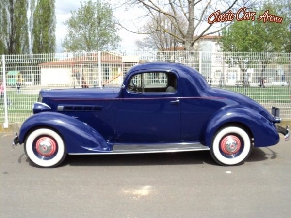 1936 Packard 120