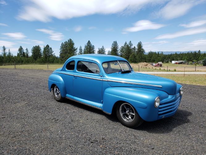 1948 Ford Deluxe