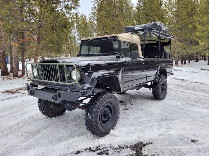 1969 Jeep M-715