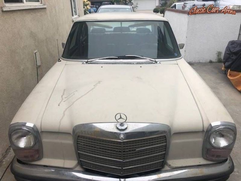 1971 Mercedes-Benz 250E