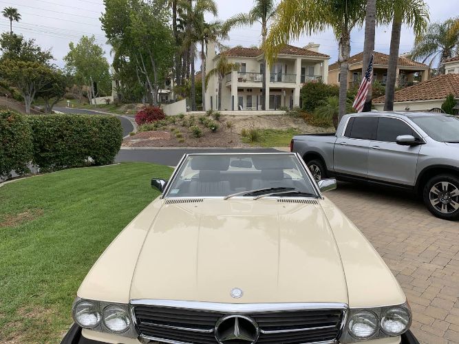 1983 Mercedes-Benz 380 SL