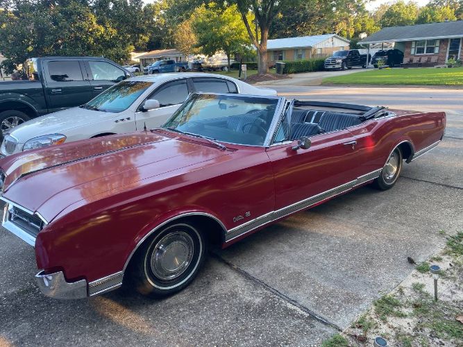 1966 Oldsmobile Delta 88