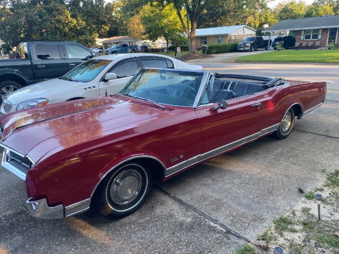 1966 Oldsmobile Delta 88