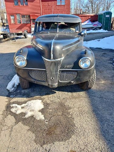 1941 Ford Deluxe