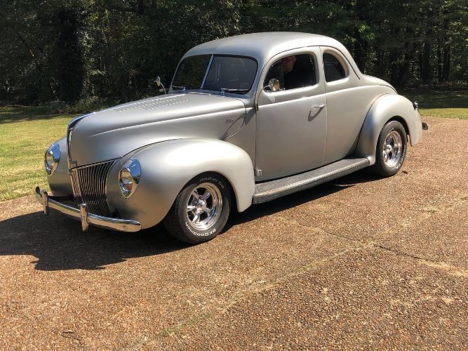 1940 Ford Deluxe