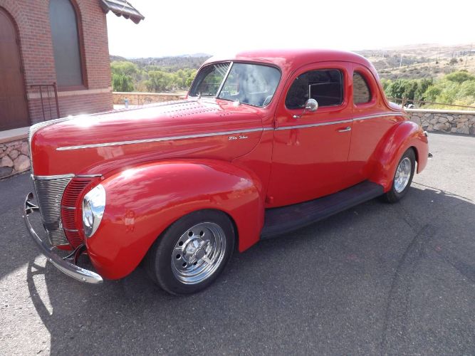 1940 Ford Deluxe