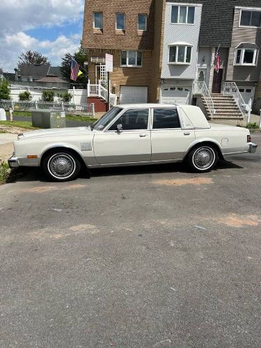 1983 Chrysler 300B