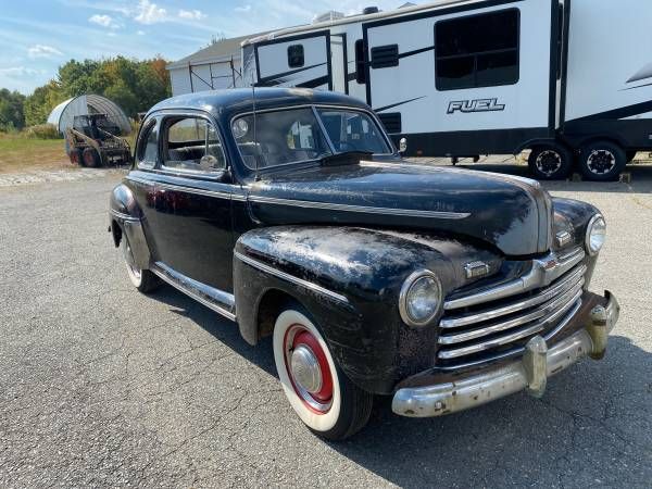 1946 Ford Deluxe