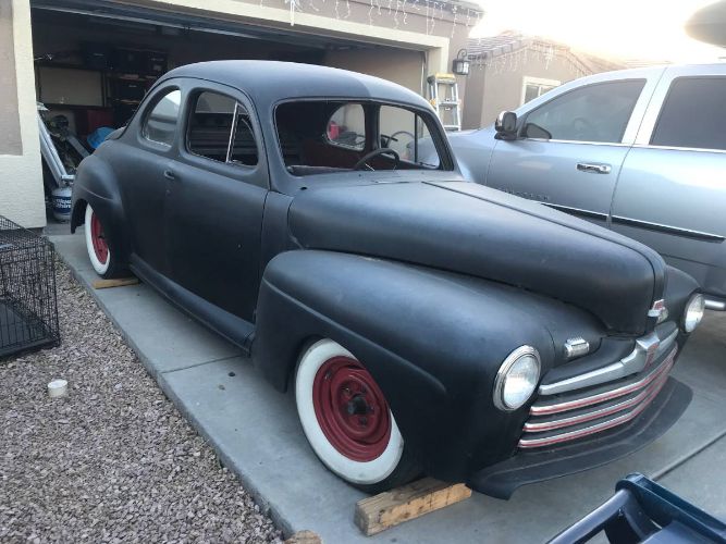 1946 Ford Deluxe