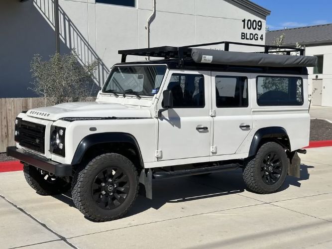 1990 Land Rover Defender