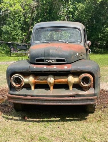 1952 Ford F-3