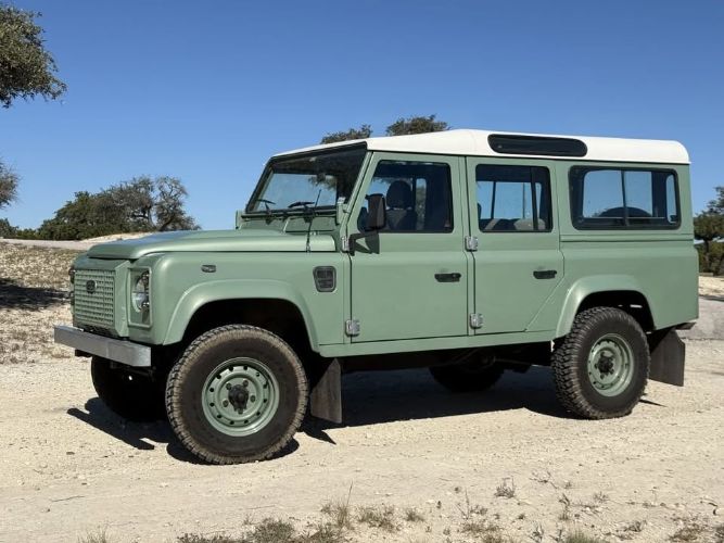1992 Land Rover Defender