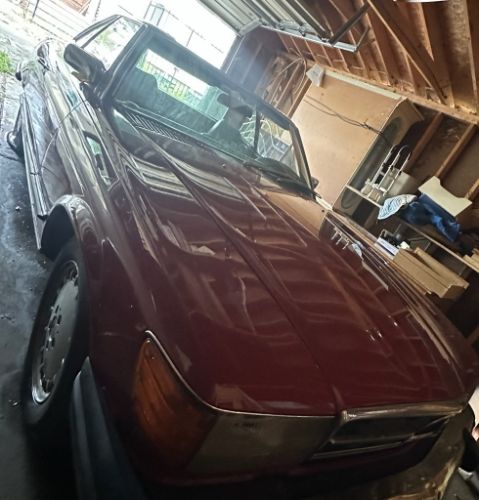 1975 Mercedes-Benz 560 SL