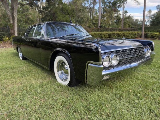 1962 Lincoln Continental