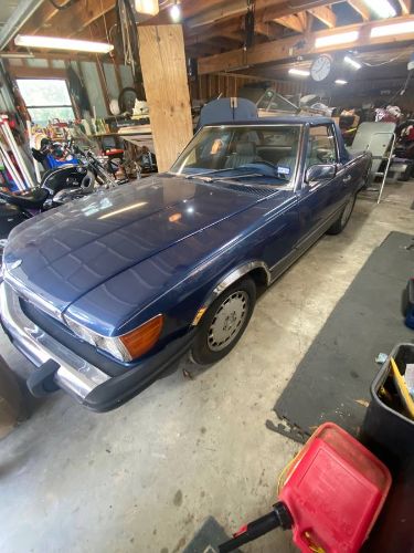 1987 Mercedes-Benz 560 SL