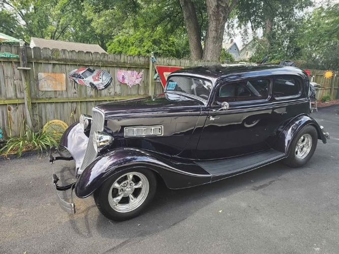 1933 Ford Model 40