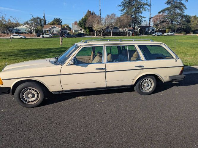 1982 Mercedes-Benz 300TD