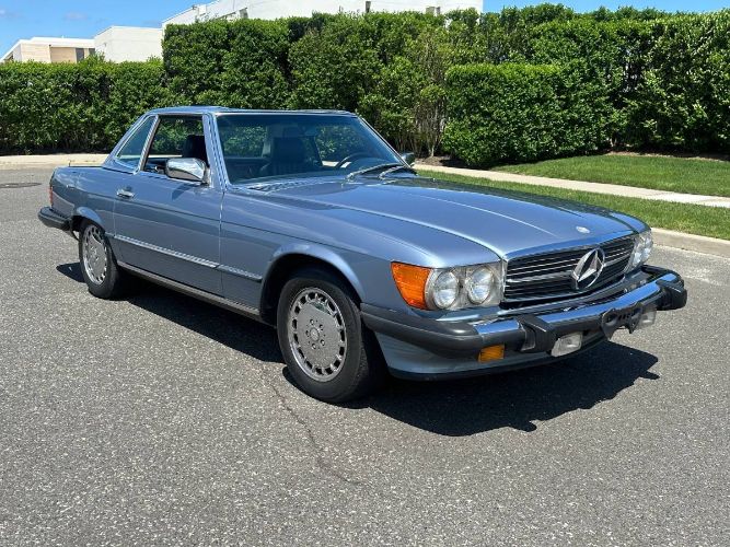 1986 Mercedes-Benz 560 SL