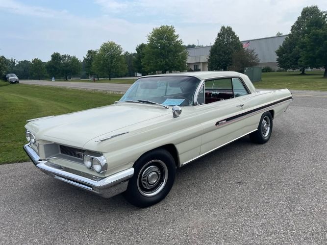 1962 Pontiac Grand Prix
