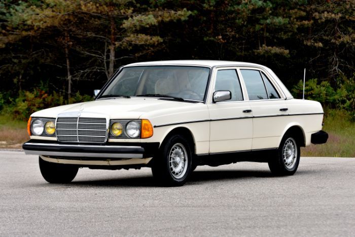 1983 Mercedes-Benz 300