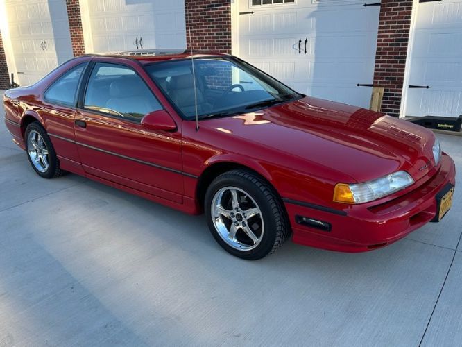 1989 Ford Thunderbird