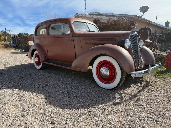 1935 Chevrolet Deluxe